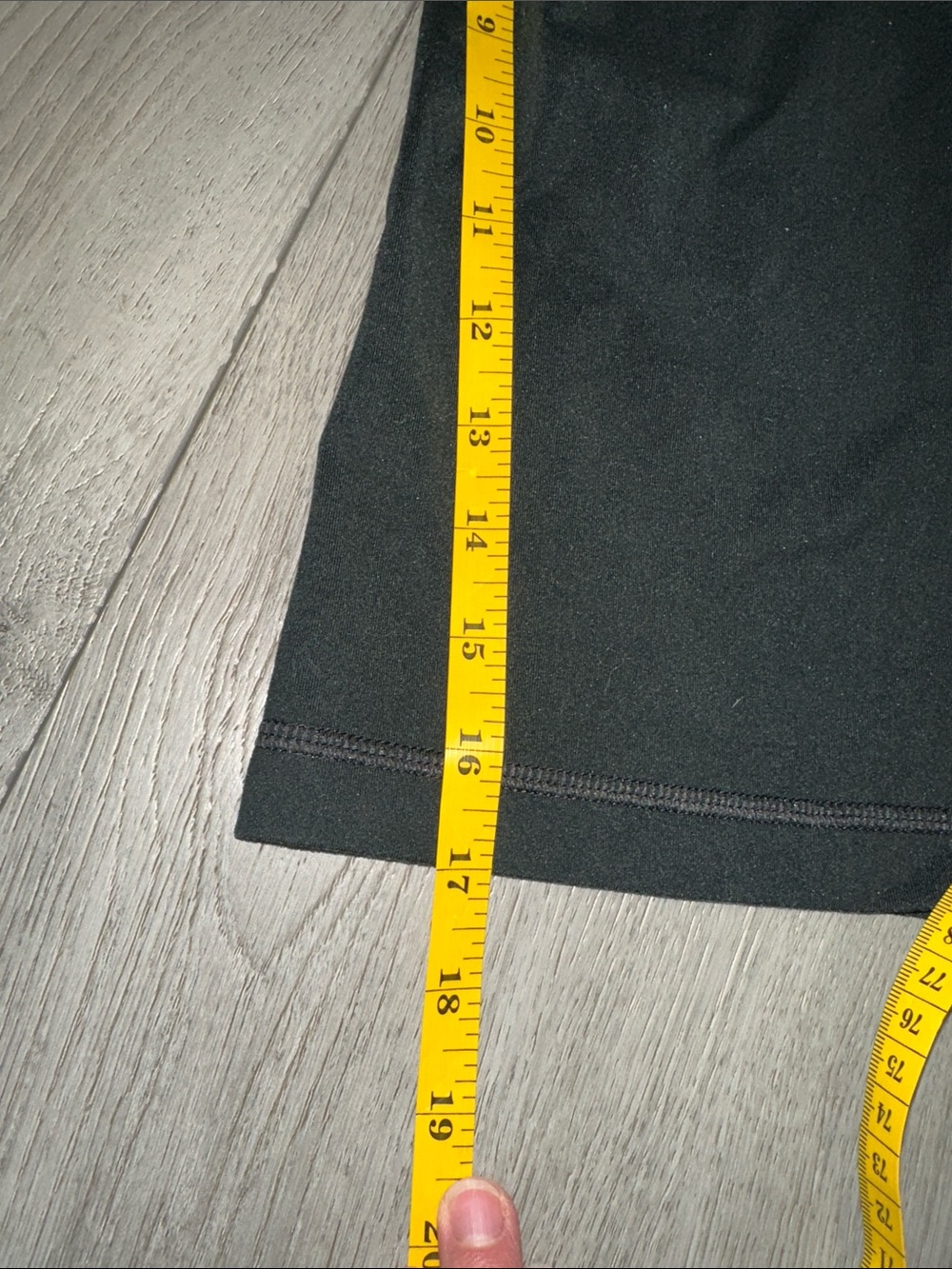 Under amour Black Active Leggings pink, teal and black size medium (3) - Picture 9 of 9